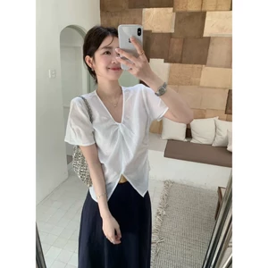 𝗔𝗱𝗮 𝗟𝗶𝗻𝗲𝗻 - Áo Linen Tơ xoắn ngực