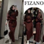 Bộ nỉ nữ, set thu đông nữ áo sweater croptop cổ polo phối chân váy suông dáng dài màu đỏ phối line trắng Fizano HCOM3640