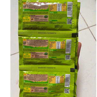 Dây dầu hào Nấm Hương Maggi (combo 1 dây 12 gói* 30gr)