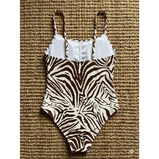Bikini 1 mảnh, đồ bơi nữ kín đáo che bụng, họa tiết kẻ nâu nổi bật, sẵn đệm ngực hàng VNXK