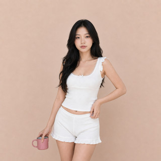 Bộ Ngủ Nữ Tay Phối Bèo Cổ Viền Ren Kèm Quần Đùi Ngắn Viền Bèo Chất Thun Cotton Mềm Mát - BD022