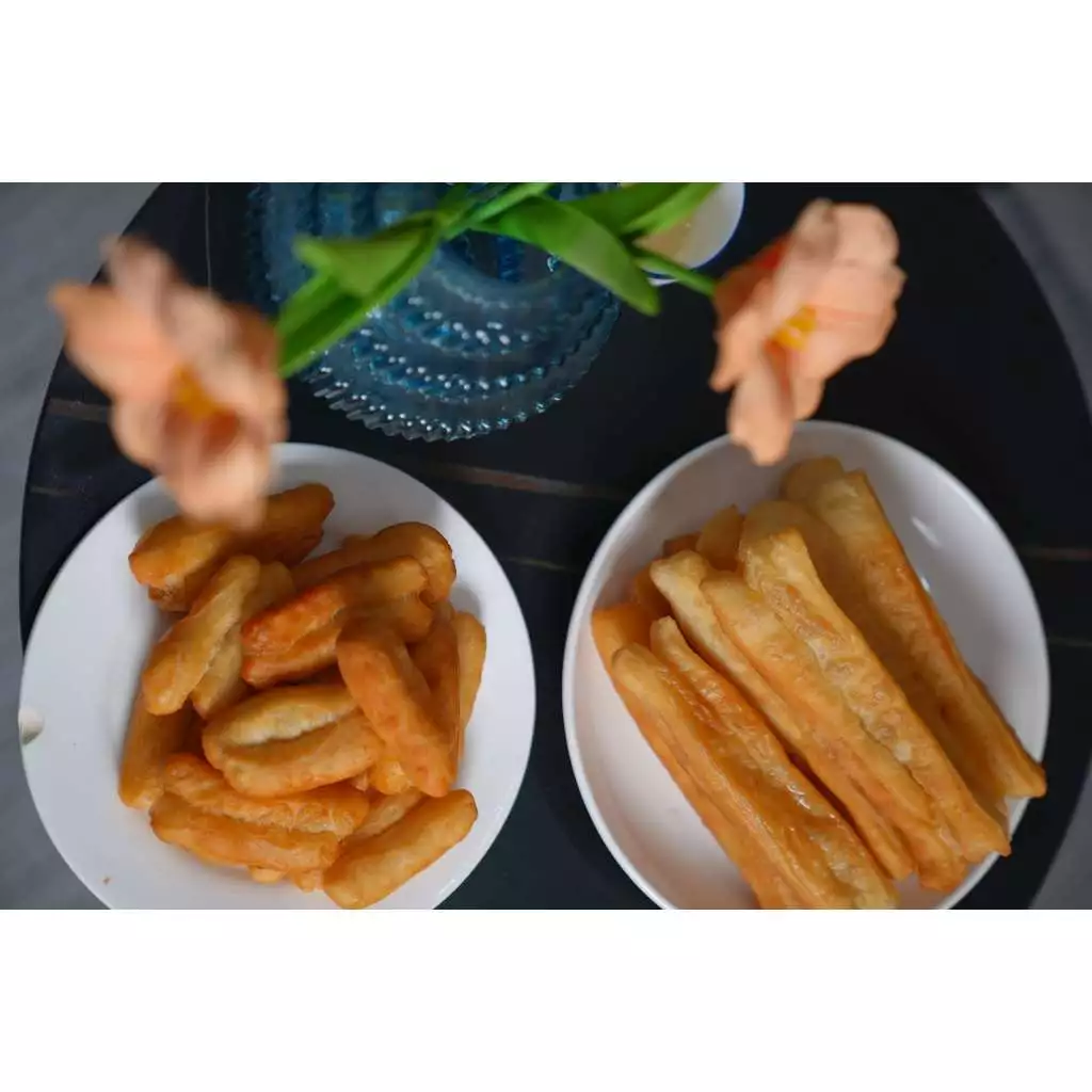 Combo 2 Gói Bánh quẩy chiên Huta Food- Chuẩn vị Bánh quẩy Truyền Thống Hà Nội- Món ăn kèm với cháo, phở- Ăn vặt tiện lợi