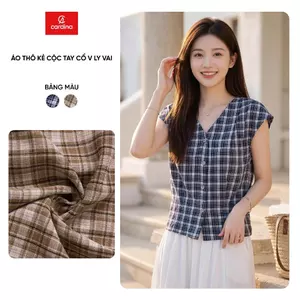 Áo kiểu nữ CARDINA chất liệu thô kẻ cộc tay cổ V ly vai 6AKS09