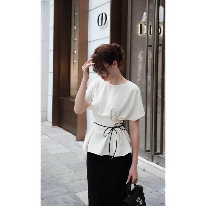 Áo Peplum Tay Dơi Chiết Eo Tôn Dáng Kèm Dây Da MACI MCAATTR0367 Thời Trang Nữ Thiết Kế Độc Quyền