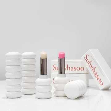 [CHÍNH HÃNG] Son Dưỡng Làm Mờ Nếp Nhăn Môi Sulwhasoo Glowing Lip Balm 3g
