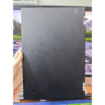 Thay Vỏ Laptop Lenovo ThinkPad X1 Yoga Gen 3 Cũ