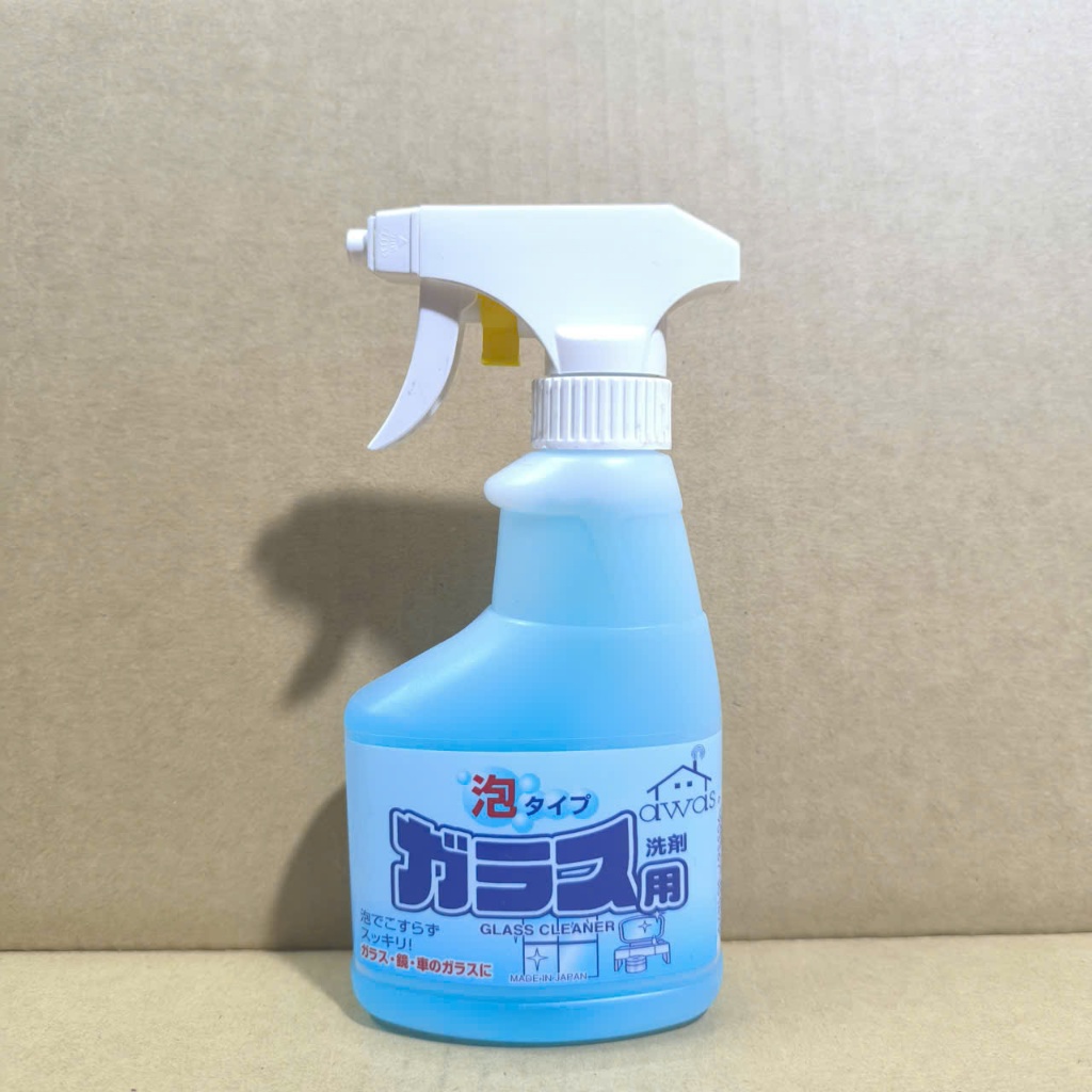 CHAI XỊT KÍNH ,TẨY RỬA KÍNH ROCKET Nhật, chai 300ml | Shopee Việt Nam