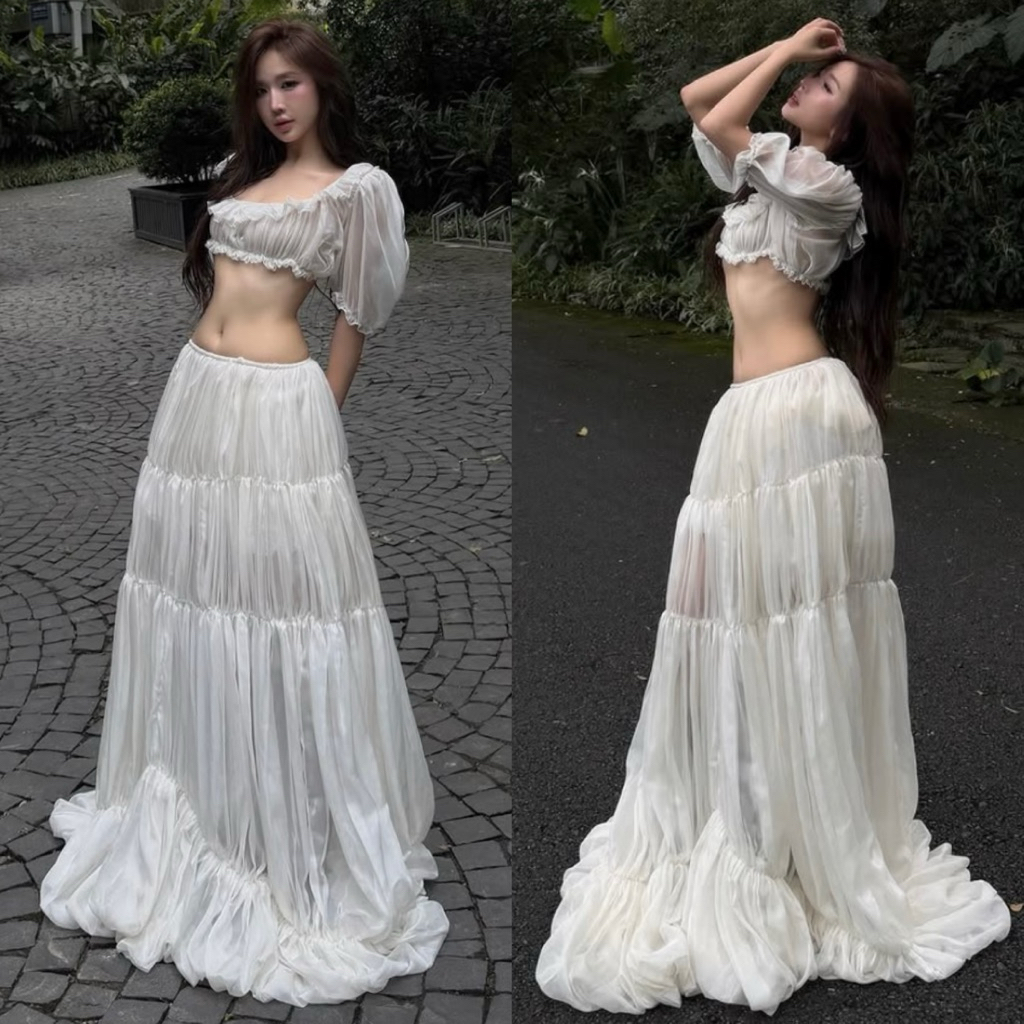 Set Áo Croptop + Chân Váy Dài Cao Cấp