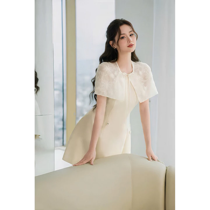 YUMI MAY - Váy thiết kế trẻ trung thanh lịch váy đính đá phối choàng cực đẹp #Y377