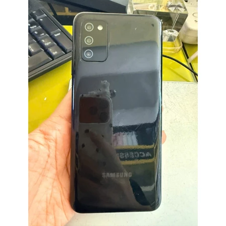 Điện Thoại Samsung A03s 64gb .Cũ đẹp như mới 97%.Màu Đen