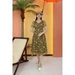 Đầm xòe trung niên cho mẹ - Cổ tròn khoét V tay ngắn - Xanh họa tiết - TTV2094 — ảnh 3