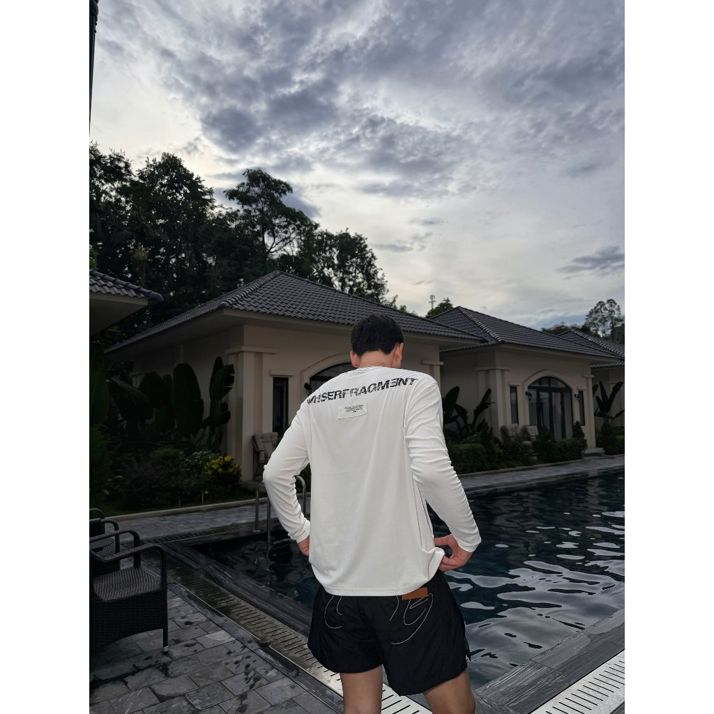 COUTOUR FIT TSHIRT - Áo thun body nam nữ vải mỏng nhẹ co giãn Whose Studio BB.GIRL | BigBuy360 - bigbuy360.vn