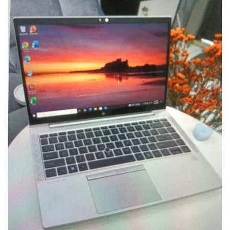 Laptop HP Elitebook 845 G7/AMD Ryzen 3pro/8gb/256gb