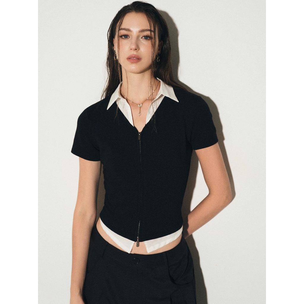 [DEZUS] Áo Croptop Nữ Đen Cổ Sơ Mi Phối Trắng Khóa Kéo Dáng Ôm Cá Tính - REHANA SHIRT - CWAMC053S264