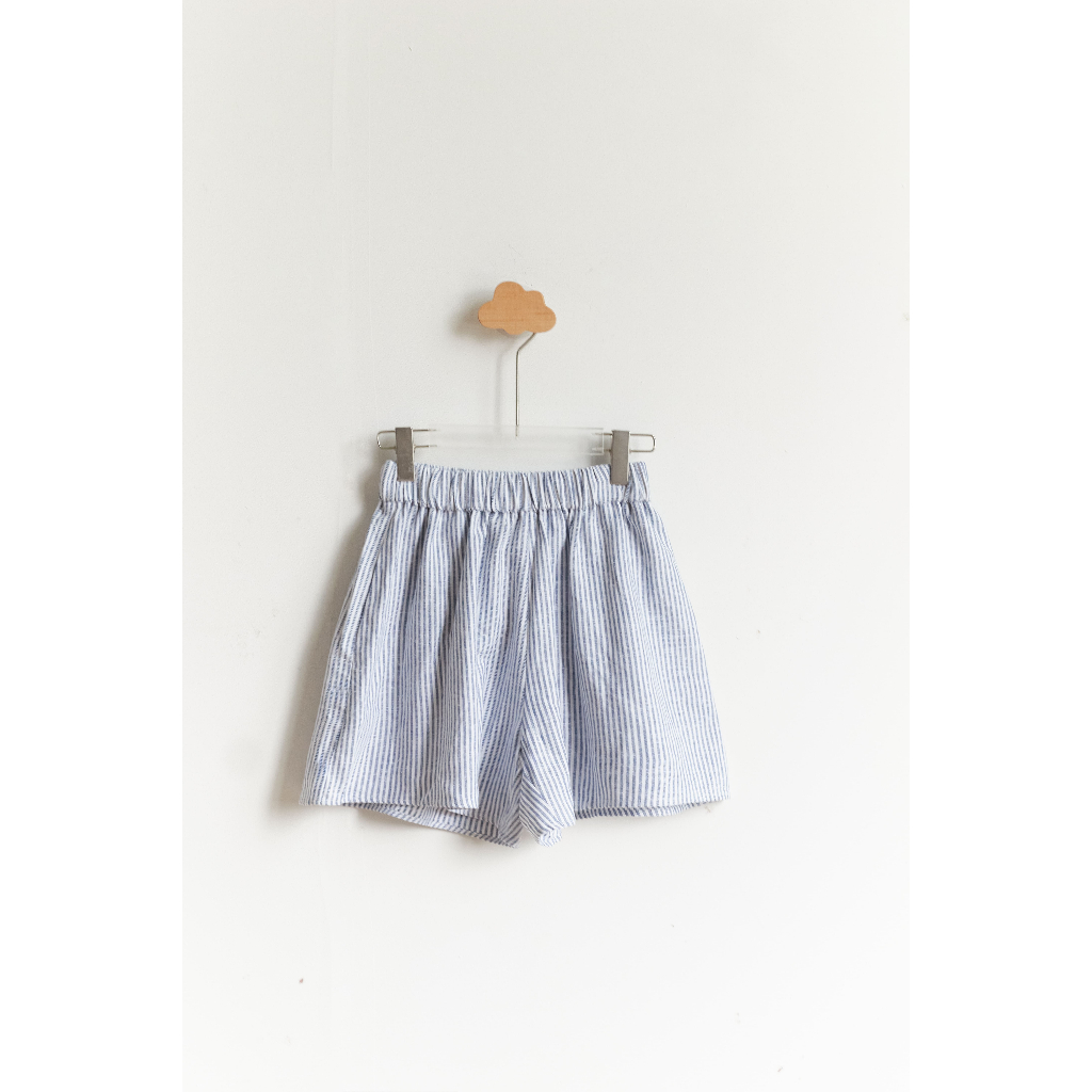 Quần Short Nữ Linen Kẻ Sọc Thoáng Mát Mùa Hè Madelen