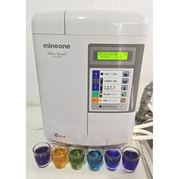 Máy lọc nước điện giải ion kiềm Nhật dòng ytế bán công nghiệp Mineone Alka Road AR-6000. Máy qua sử dụng còn đẹp >95%