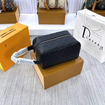Women's Elegant Clutch – Black
