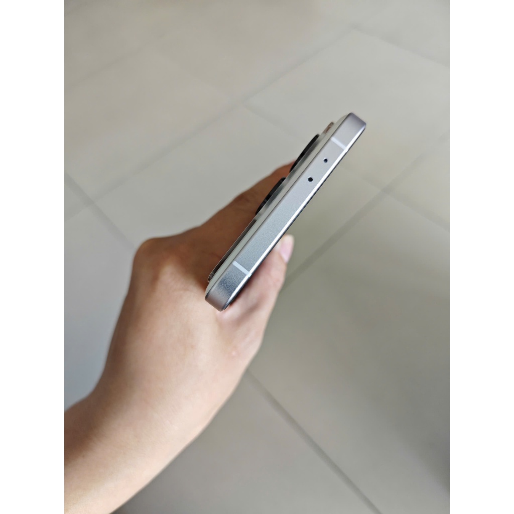 Poco F6 Pro - Snapdragon 8 Gen 2, hỗ trợ sạc 120W | BigBuy360 - bigbuy360.vn