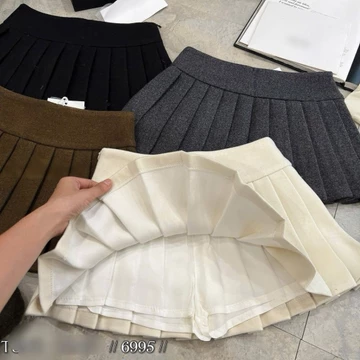 Chân váy xòe xếp ly vải dạ, có quần trong,chân váy dạ xếp ly trẻ trung
