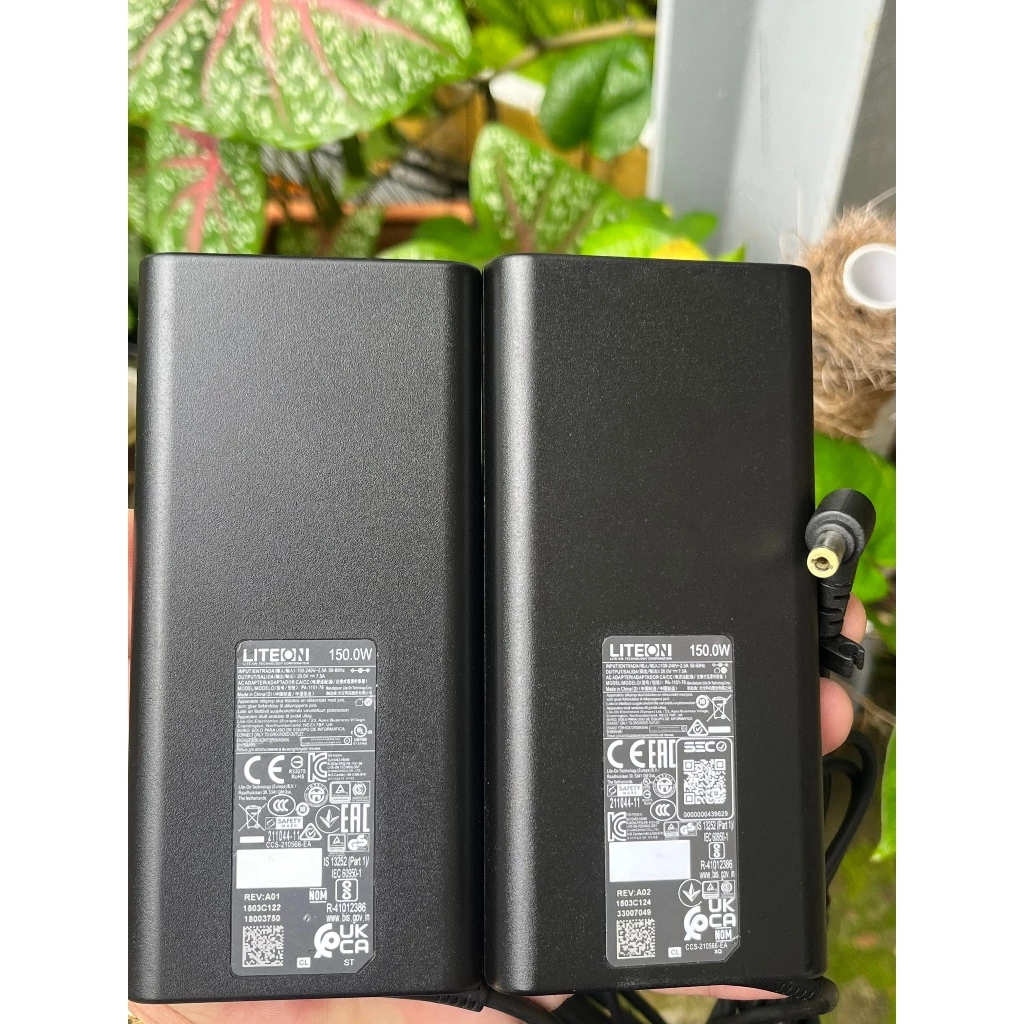 Bán SẠC Laptop MSI , Gigabyte , GALLERIA , Corsair Voyager GAMING 150W ( 20V - 7.5A ) Kích thước 5.5*2.5 HÀNG Cũ ZIn