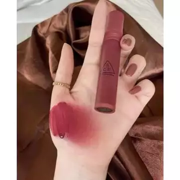 SALE BỎ MÃ SON 3CE 𝟑𝐂𝐄 𝐃𝐎𝐔𝐁𝐋𝐄 𝐖𝐈𝐍𝐃 màu hồng rượu (hoặc đỏ rượu vang, hồng nho, hồng tím
