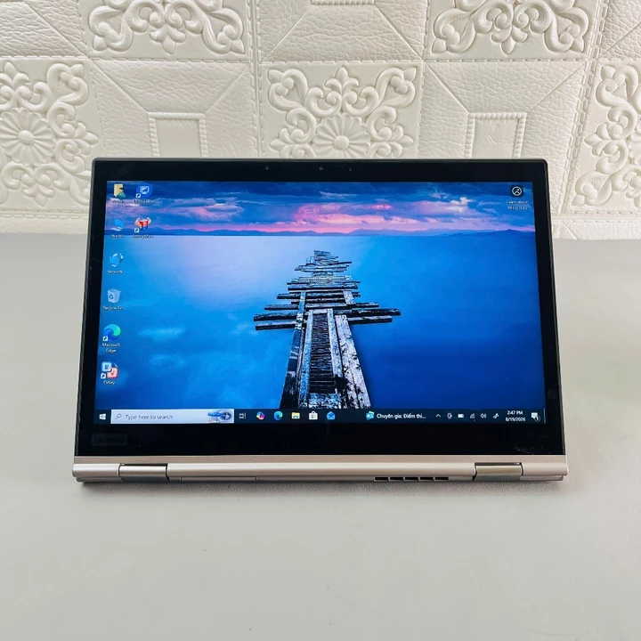 Laptop Lenovo ThinkPad X1 Yoga Gen 3 i5-8250u, ram 8GB, SSD 256GB, màn 14" FHD cảm ứng, xoay gập 360