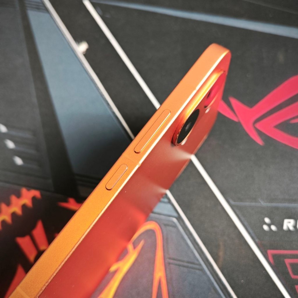 [Máy cũ] Điện thoại Redmi Turbo 5 MAX chip Dimensity 9500s màn AMOLED 120Hz pin 9000 mAh hỗ trợ sạc nhanh 100W | BigBuy360 - bigbuy360.vn