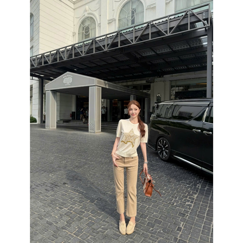 TENDRE - Quần Jeans Nữ Ống Đứng Cạp Vừa Tôn Dáng, Quần Denim Co Giãn Basic Thanh Lịch Style Hàn Quốc J05