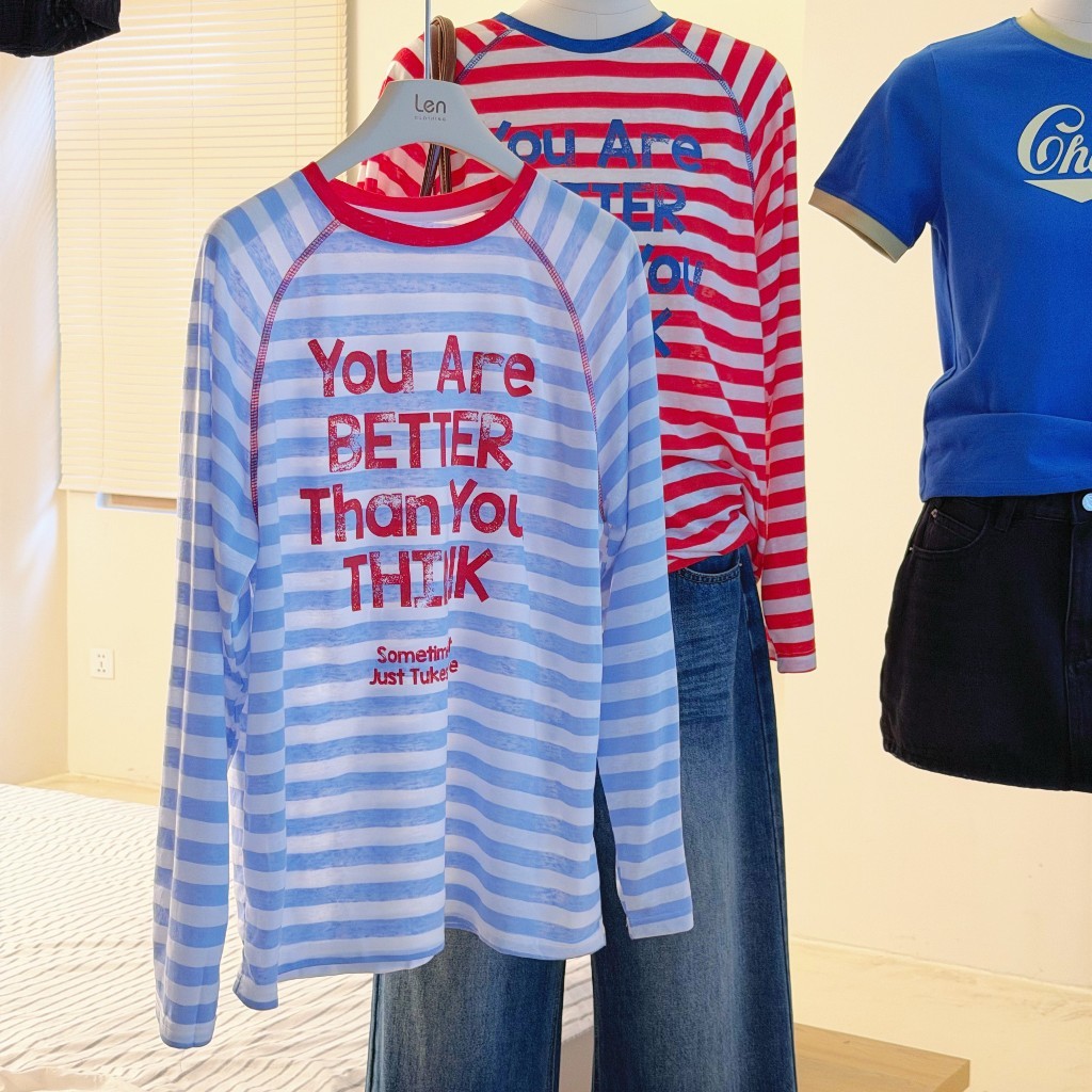 Áo Thun Nữ LENCLOTHING A2190 - Áo Thun Tay Dài Sọc In Chữ You Are Better | BigBuy360 - bigbuy360.vn