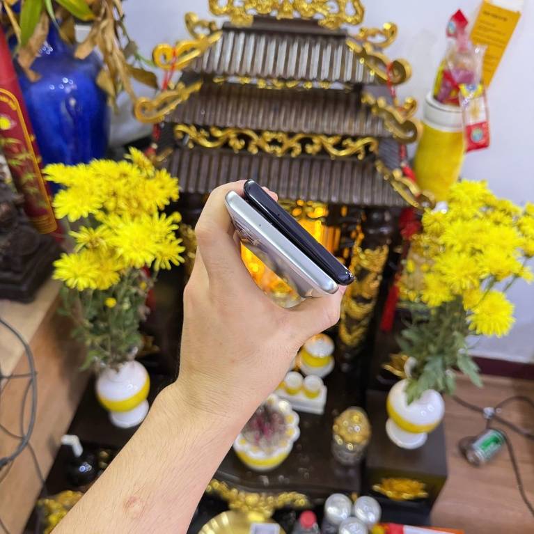 điện thoại motorola edge plus 5G 2022 máy đẹp nguyên zin 1 sim ram 12/256g CHÍP 8 GEN 1 CỰC MẠNH | BigBuy360 - bigbuy360.vn
