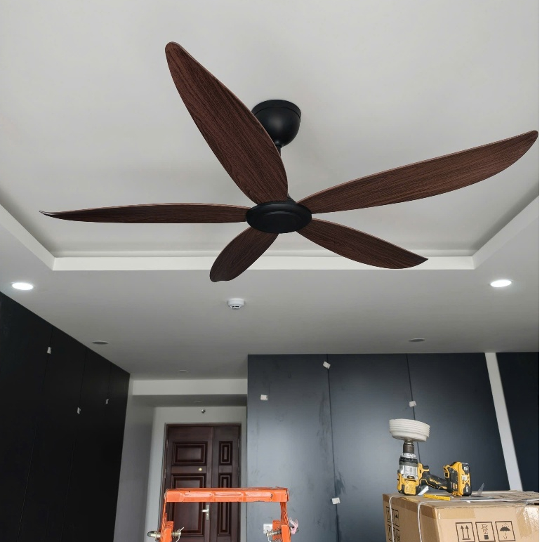 [ HÀNG LOẠI I -  LÕI ĐỒNG ] Quạt Trần Không Đèn, 5 Cánh Nhựa ABS, 6 Cấp Độ Gió, Điều Khiển Từ Xa