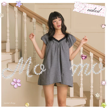 Váy babydoll midi nữ NAKED by V đầm babydoll kẻ cổ v phối ren tay bồng MOMO DRESS