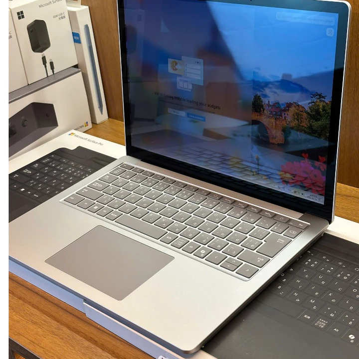 Microsoft Surface Laptop 6 Ultra 5 Mạnh Mẽ | RAM 16GB | SSD 256/512GB|Màn 13.5” PixelSense Cảm Ứng | Laptop Doanh Nghiệp