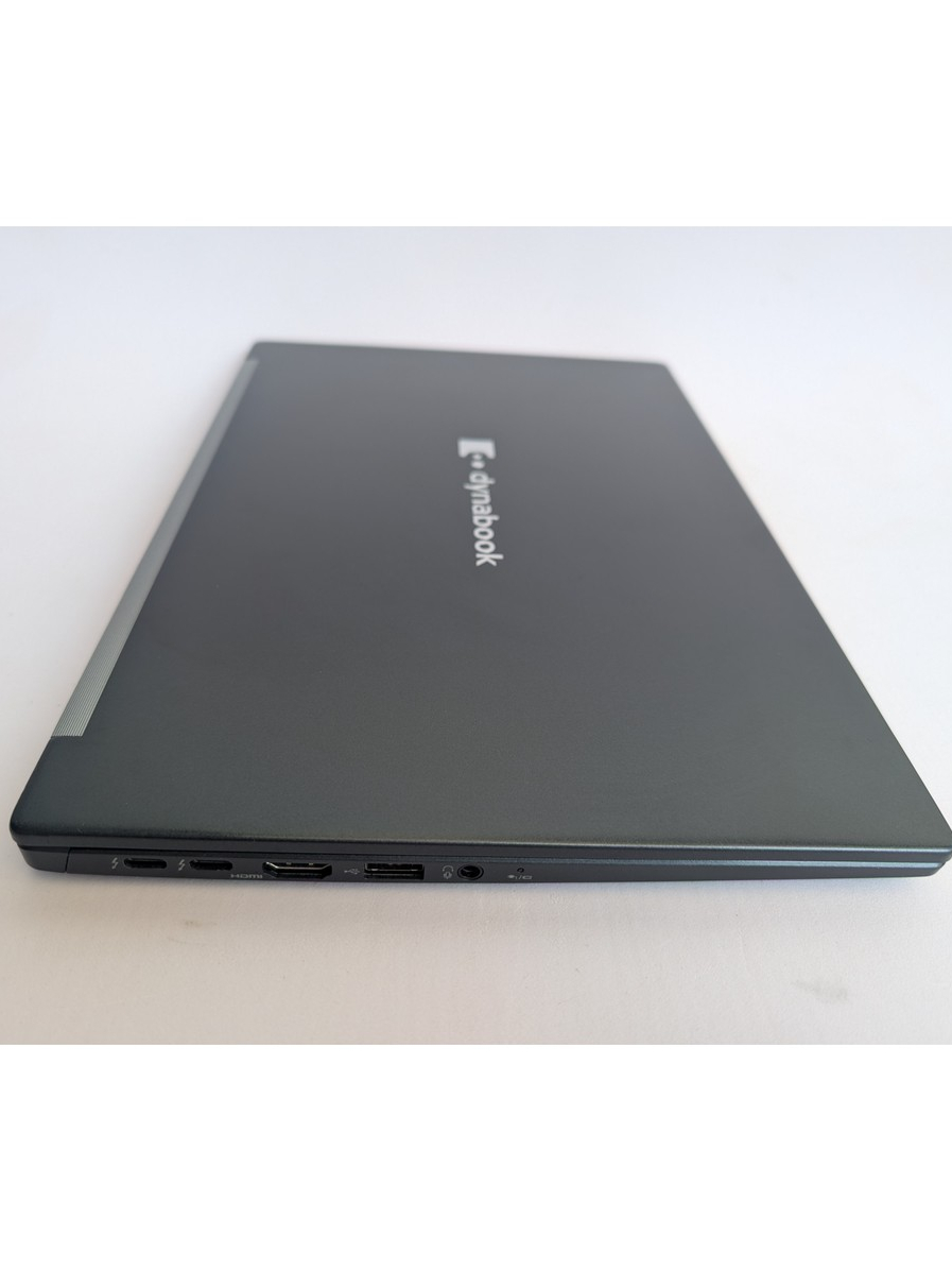 Toshiba Dynabook G83/KW/ Core i5 1235U/ Ram 16Gb/ SSD 256Gb/ 13.3