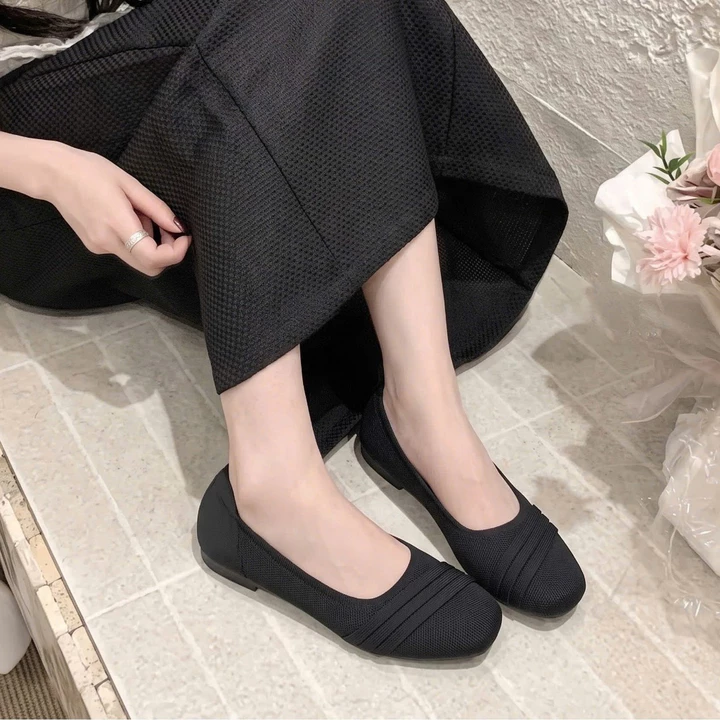 Giày Búp Bê MWC 2297 - Giày Búp Bê Chất Liệu Da Êm Mềm Xếp Li Ôm Dáng Chân