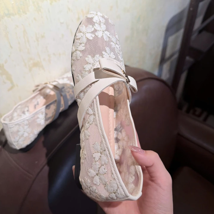 Giày búp bê nữ, giày búp bê nữ vải ren phối quai ngang hoa trà phong cách tiểu thư size 35-39 Haru Shoes