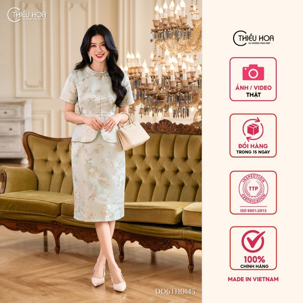 Đầm dự tiệc được làm từ chất liệu Tafta gấm với thiết kế thanh nhã,tinh tế thương hiệu Thiều Hoa DD6TH0143