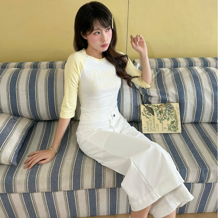 NAVIE - Áo thun Raglan PRETTY tay lửng form ôm tôn dáng thời trang nữ | BigBuy360 - bigbuy360.vn