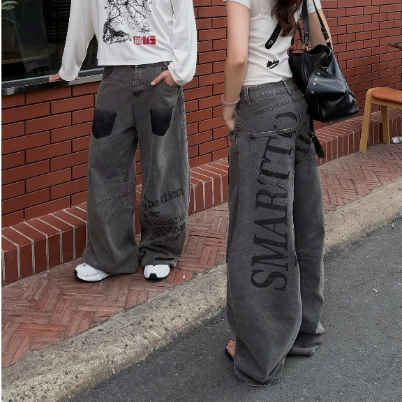 Quần Jeans Wash Túi Ghost Pocket Graphic Form Ống Cong Rộng Nam Nữ Tôn Dáng | SSSTORE.Aesthetic