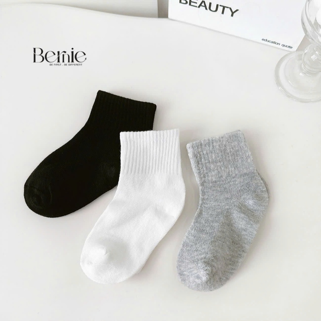Tất vớ trơn cổ cao học sinh cho trẻ em unisex bé trai bé gái màu đen trắng xám BERNIE 1 đến 10 tuổi