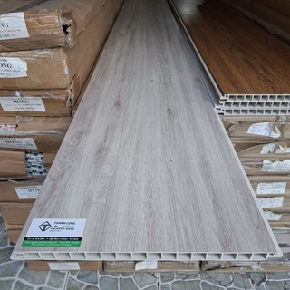 Sàn chịu lực Dài 3m nhựa pvc siêu cứng giả gỗ Tấm Dài 2m9 vận chuyển cắt đôi còn 1m45