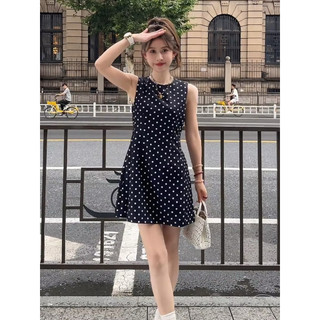 đầm chấm bi sát nách ! hàng thiết kế