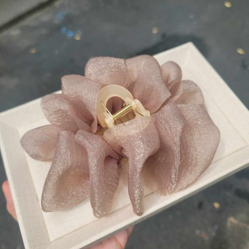 Nơ voan xốp nâu