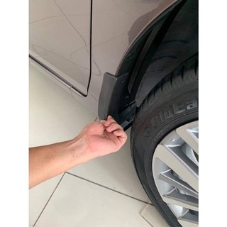 Chắn bùn bánh xe Vinfast VF8 bảo vệ xe ngày mưa gió- MẪU 3D - bộ 4 tấm + kèm ốc vít