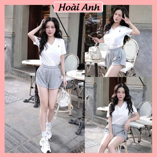 Set Bộ Đồ Nữ Áo Phông Trắng Cổ V Thêu NGựa Mix Quân Sooc Đùi Ghi Freesize
