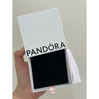 Ring Box by Pan Auth