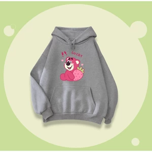 Áo Hoodie Nỉ Cotton Mùa Đông Cho Bé – Hình Gấu Hồng Ôm Dâu Tây, Vải Mềm Mịn Ấm Áp Dễ Phối Đồ (M 267)