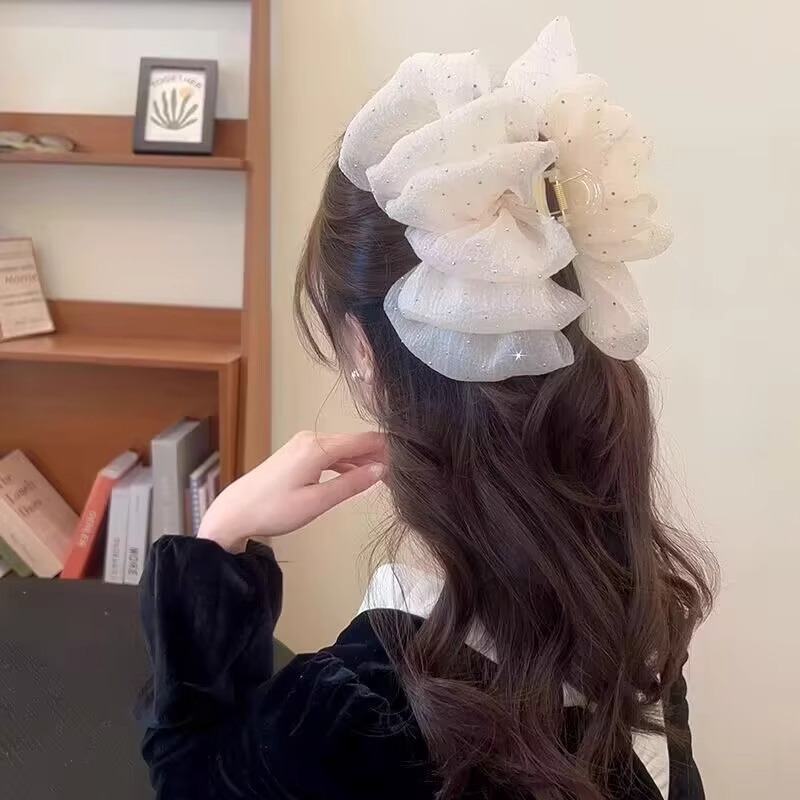 Kẹp tóc nơ càng cua bản lớn phủ voan đính đá lấp lánh – Phụ kiện tóc sang trọng cho nữ Hottrend