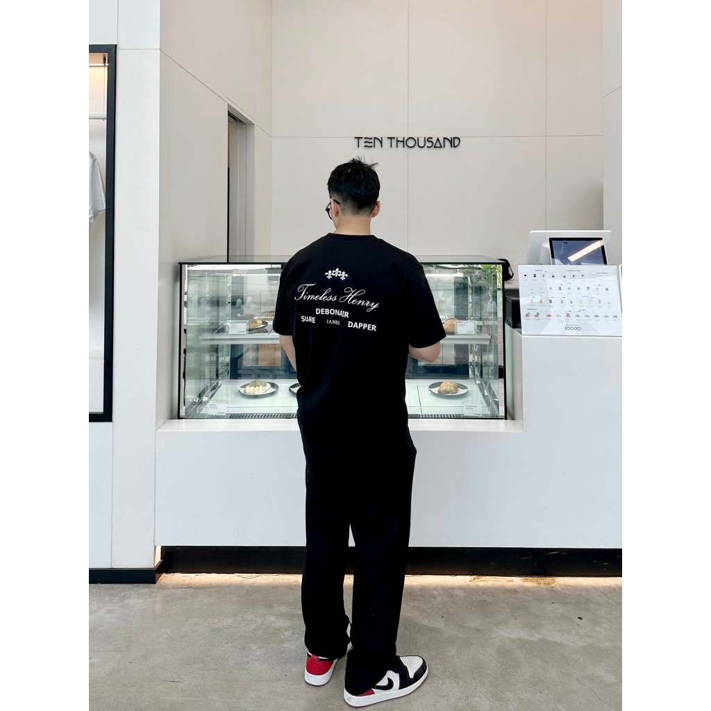 Áo thun đen Timeless 100% cotton co giãn thấm hút mồ hôi 40-100kg form suông Unisex Basetee