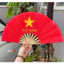 Quạt cờ đỏ sao vàng cán gỗ